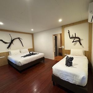 Triple Room Sea View